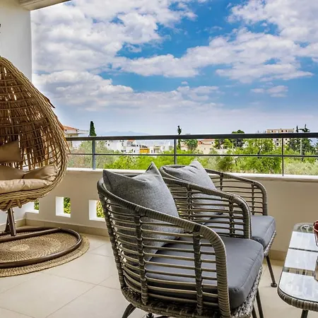 Savvas Apartmán Tolón