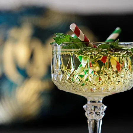 Savvas דירה טולון