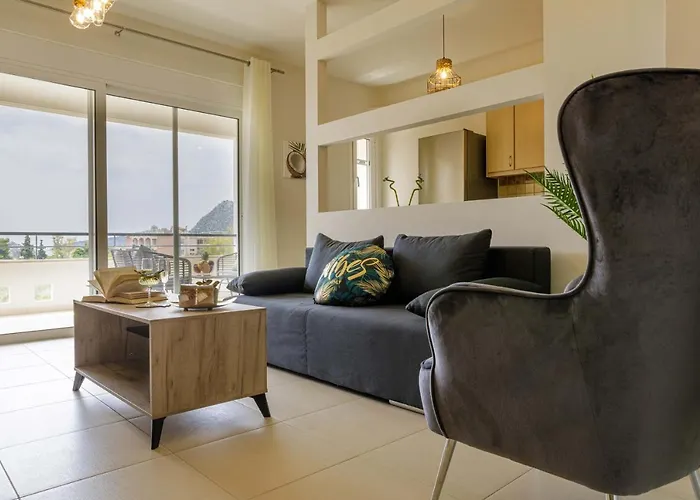 דירה Savvas טולון