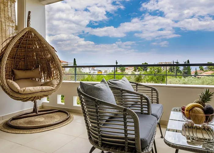 Savvas Apartamento Tolón